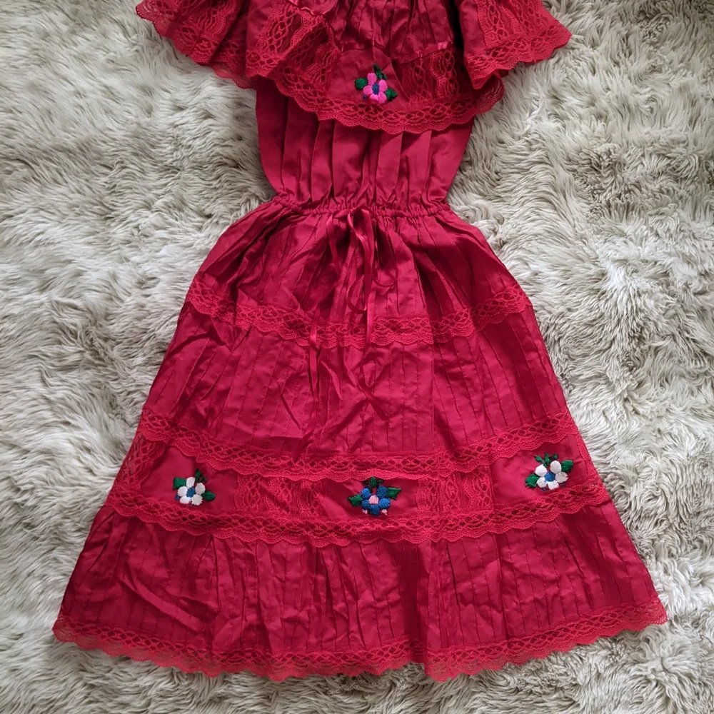 Vintage red dress - Picture 5 of 8